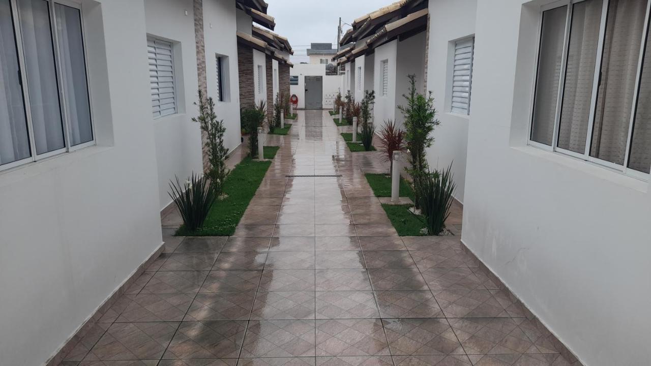 Casa Nova Em Condominio Com Piscina E Churrasqueira Privativa Itanhaém Exterior foto