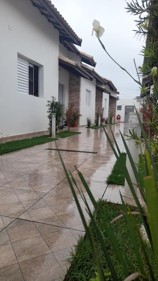 Casa Nova Em Condominio Com Piscina E Churrasqueira Privativa Itanhaém Exterior foto